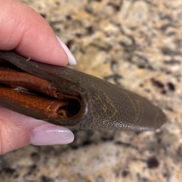 Louis Vuitton monogram vintage tri-fold wallet with coin purse - Picture 10 of 11